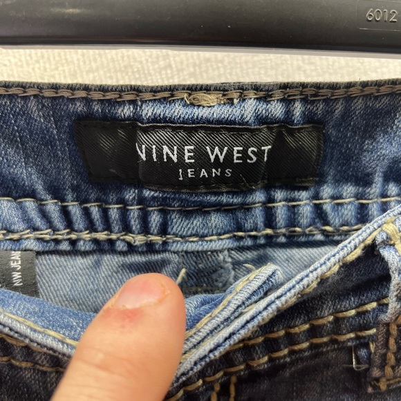 Nine West Flap Pocket Straight Leg Jeans Womens 10 Blue Denim Wide stitch 2561 - Picture 3 of 11